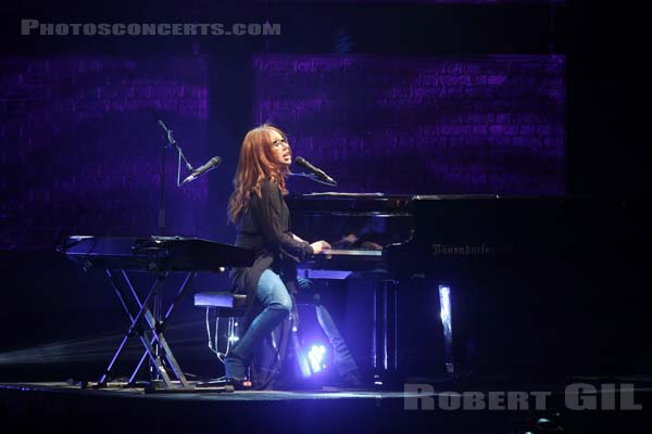 TORI AMOS - 2014-05-17 - PARIS - Grand Rex - 